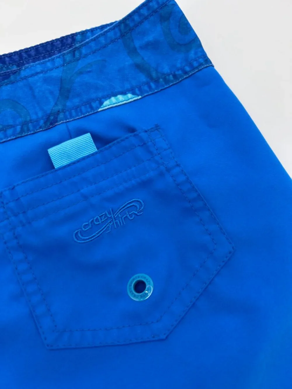 Crazy Shirts Hawaii Womens Size 11 Blue Reversible Board Short